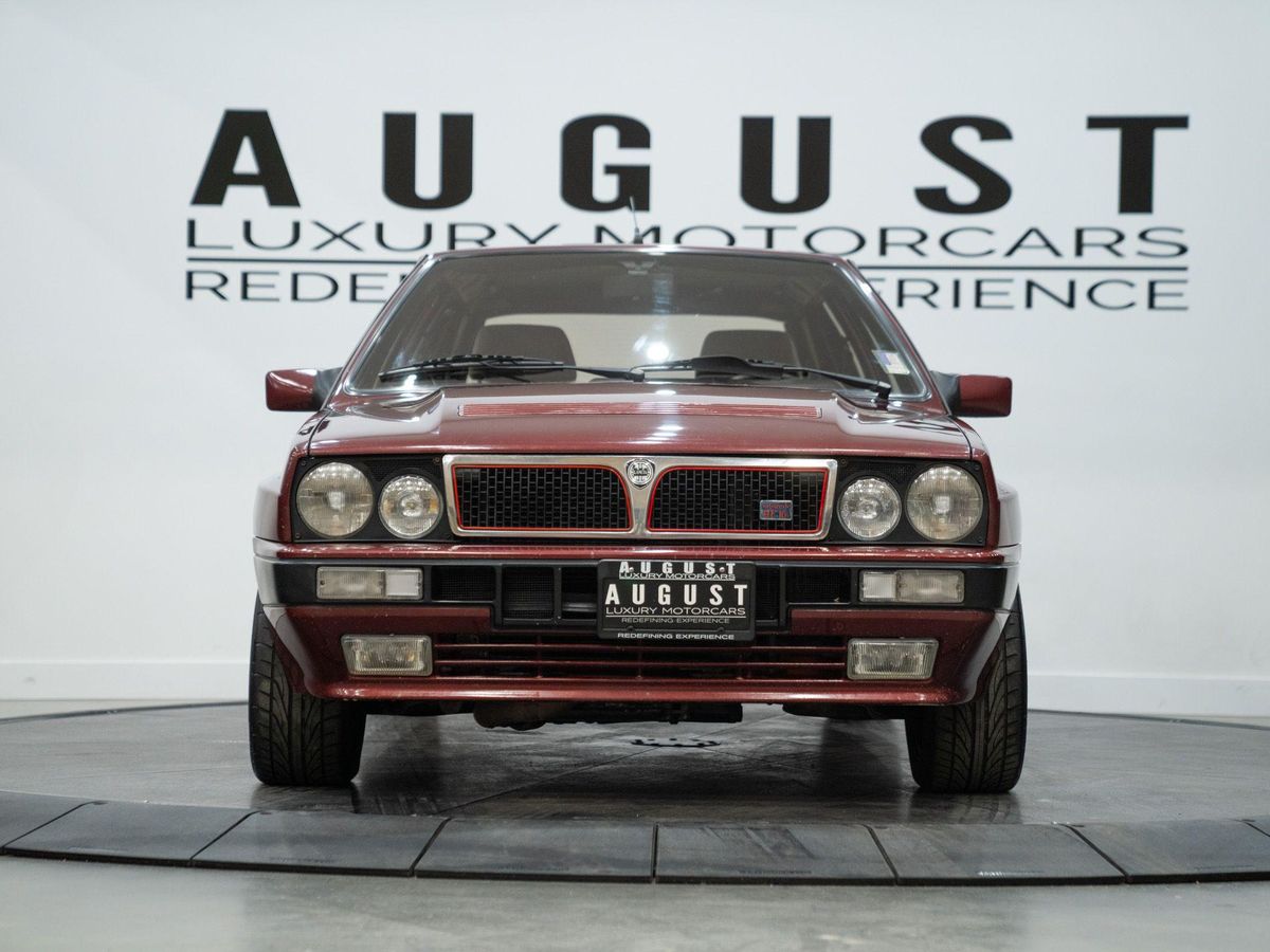 Lancia Delta Coupe Integrale 16V